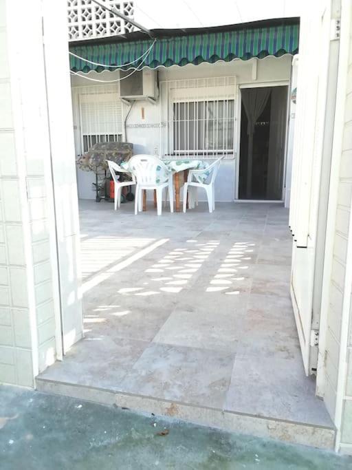 Apto Con Terraza Y 2 Dormitorios. 600 Megas Wifi. 산타 폴라 외부 사진